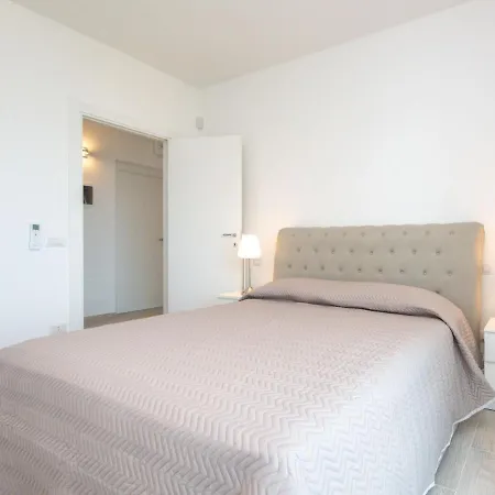Apartamento Luxury 1 *