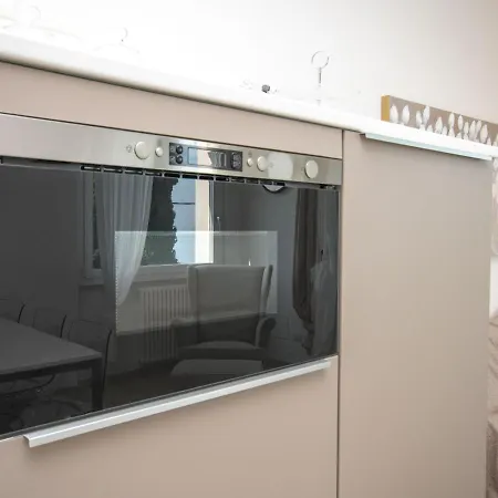 Luxury 1 Apartamento *