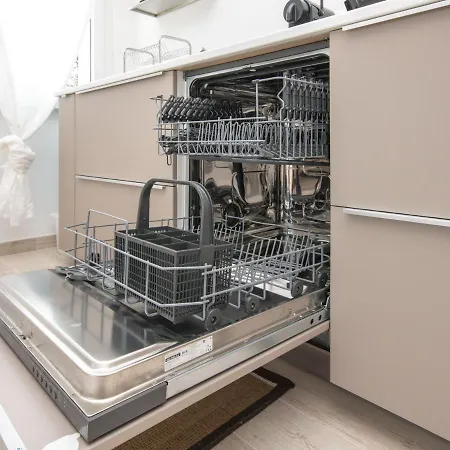Luxury 1 Apartamento *